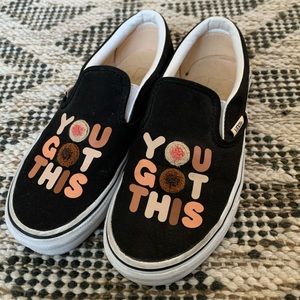 Vans Classic Slip-On BREAST CANCER AWARENESS